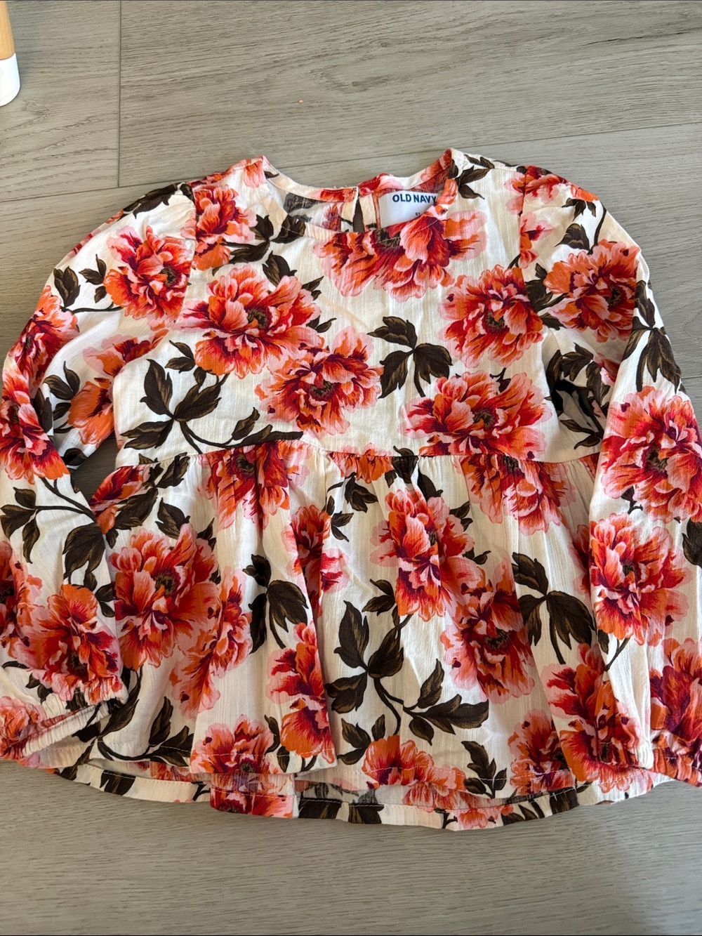 Old Navy White Floral Peplum Blouse with Orange-Pink Blooms
